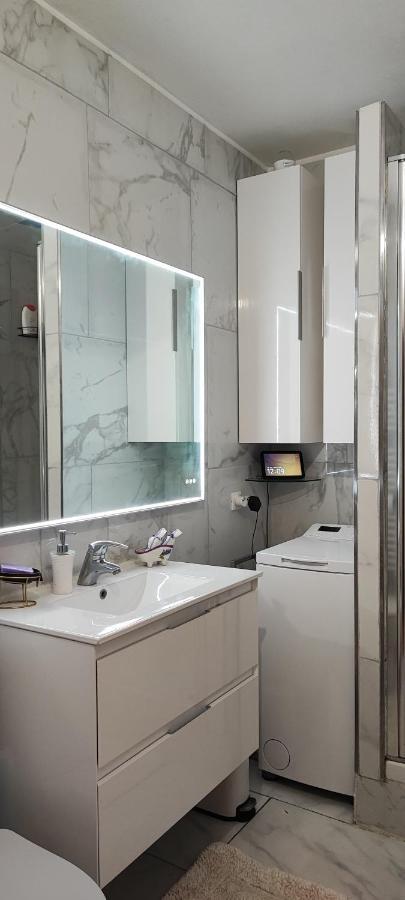 Magnifique Studio Au Coeur Du Marais ปารีส ภายนอก รูปภาพ